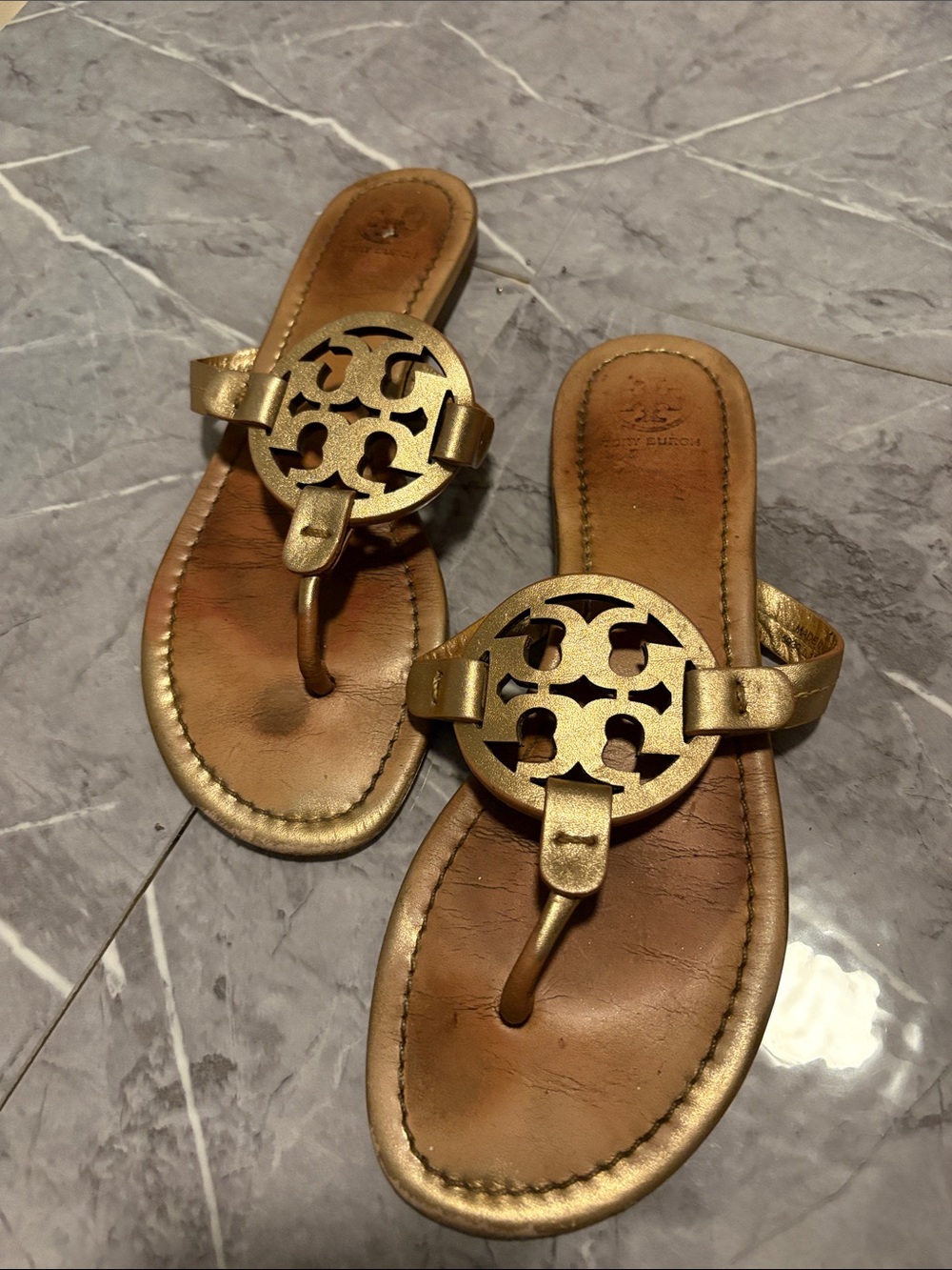Tory burch Gold Women’s Logo Thong Sandals - Designer Style